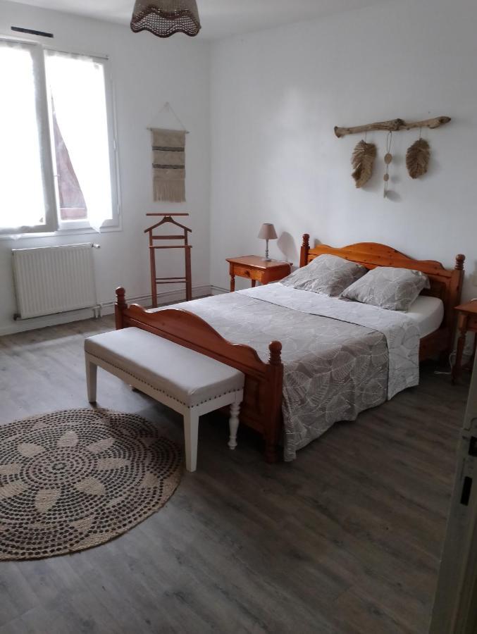 La Riviere Apartment Damazan ภายนอก รูปภาพ